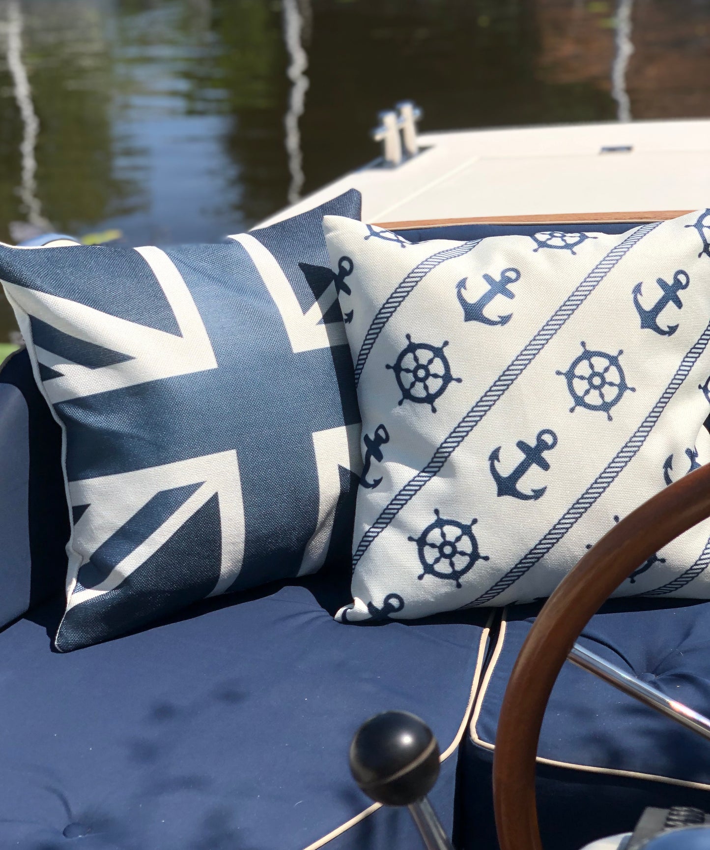 Bootkussen - "Havenmeester" - 45x45 - royal blauw